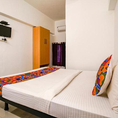 Hotel OYO Flagship 45429 Saubhagya Elite Nashik Exterior foto