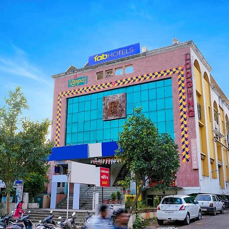 Hotel OYO Flagship 45429 Saubhagya Elite Nashik Exterior foto