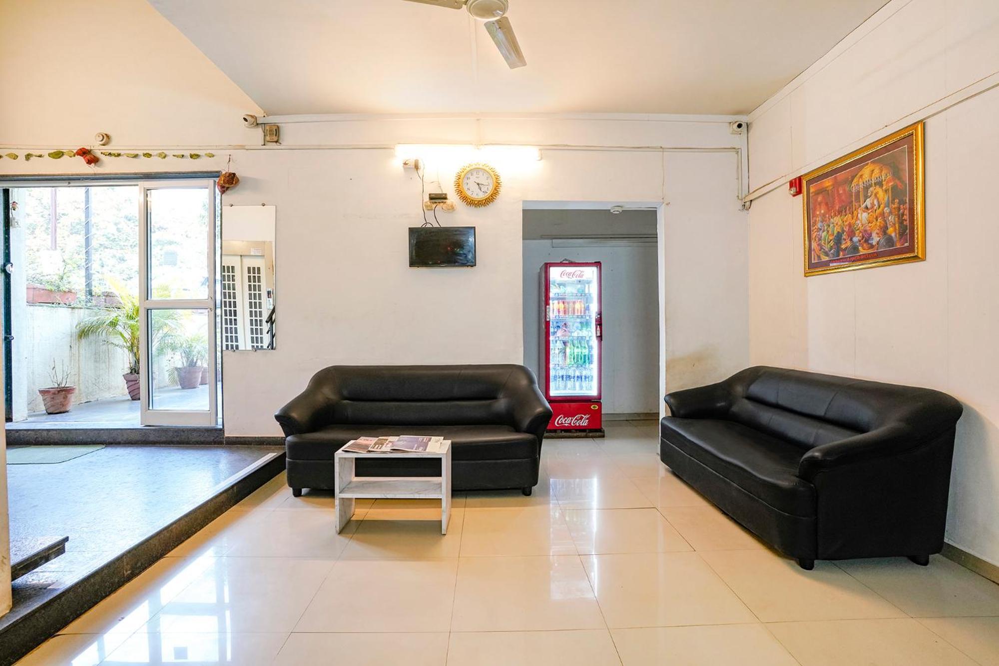 Hotel OYO Flagship 45429 Saubhagya Elite Nashik Exterior foto